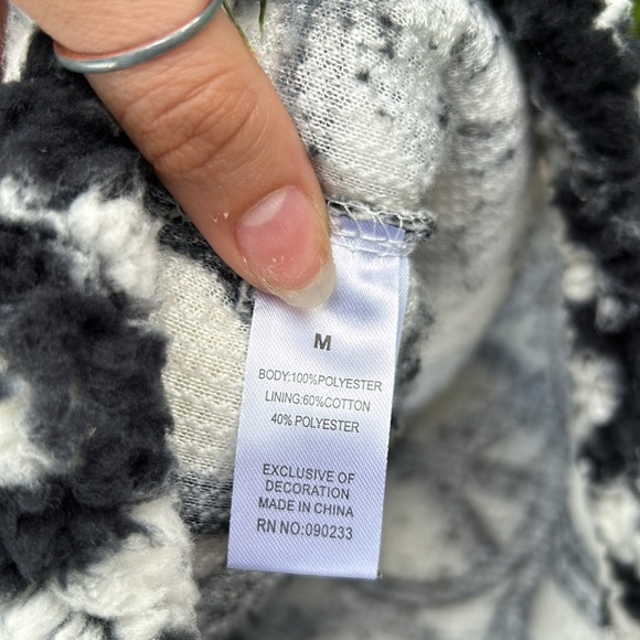 Pacsun peace zip up hoodie - Picture 8 of 9